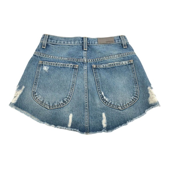 Carmar Denim Beatrice Adige Zip Front Skirt Size 26 Blue Distressed Mini S - Picture 3 of 8